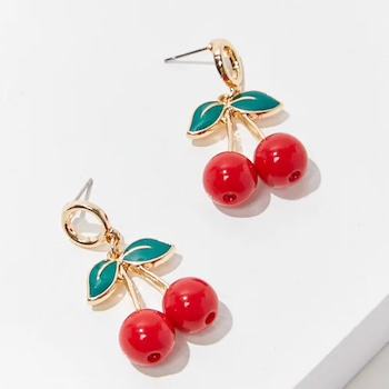 EComm, TK Juicy Things We Want After Watching Harry Style's Watermelon Sugar Video